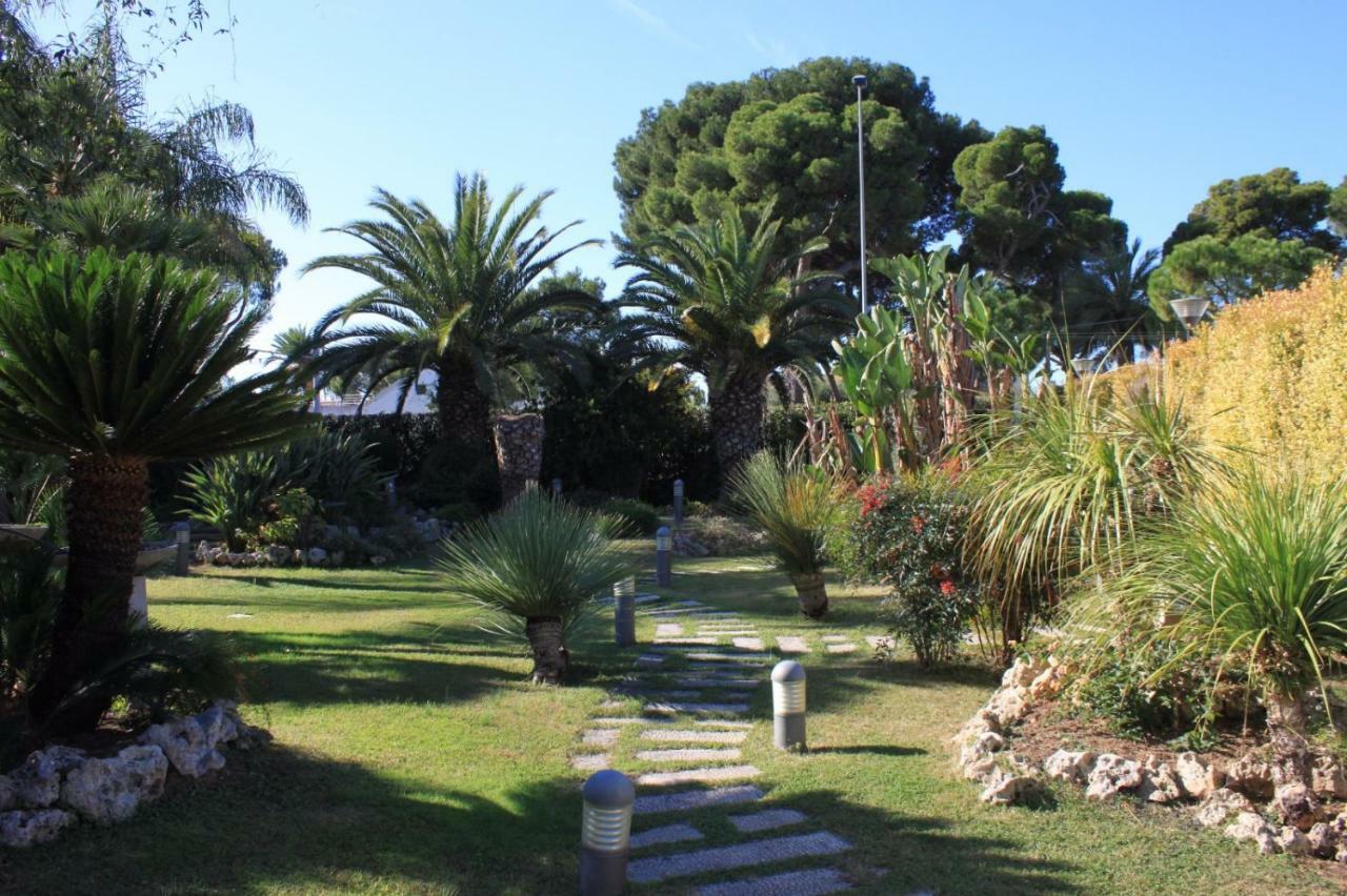 Villa Andrea Bari Bagian luar foto